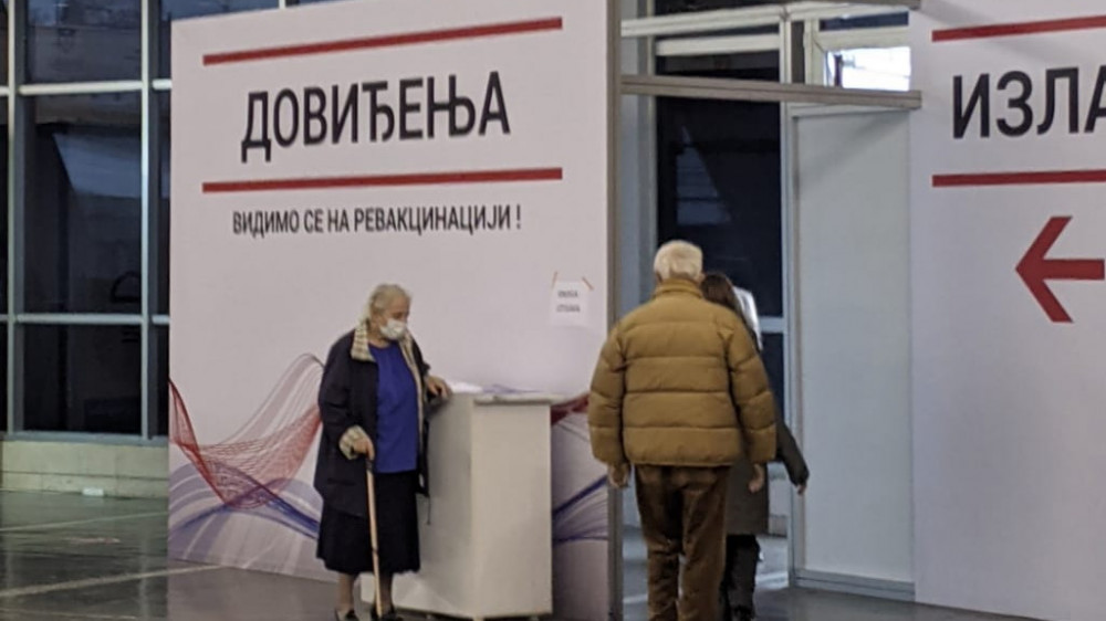 Pratiti uputstva o vakcinaciji tokom praznika